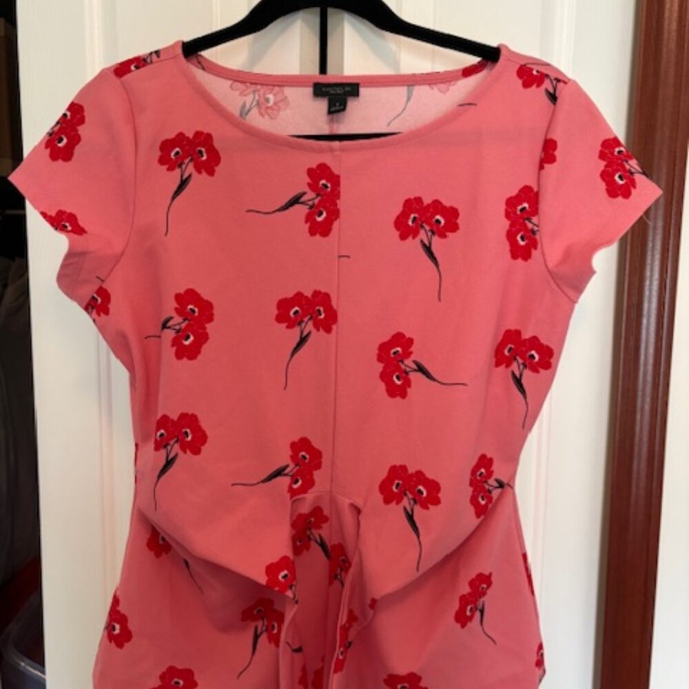 Ann Taylor Factory top in Coral with tie, Medium